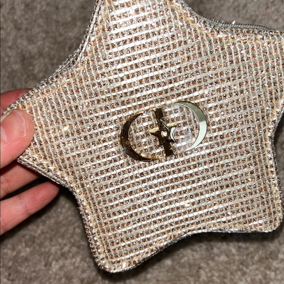 Dior beauty limited edition makeup bag - Picture 5 of 15